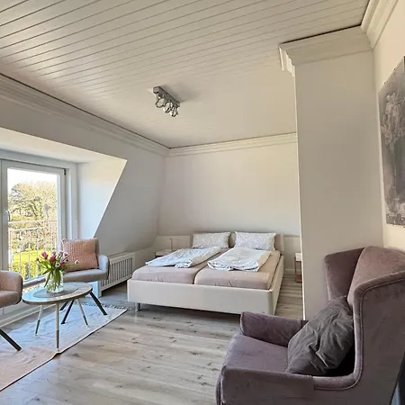 Ferienwohnung-weidenstieg-og * Wenningstedt-Braderup